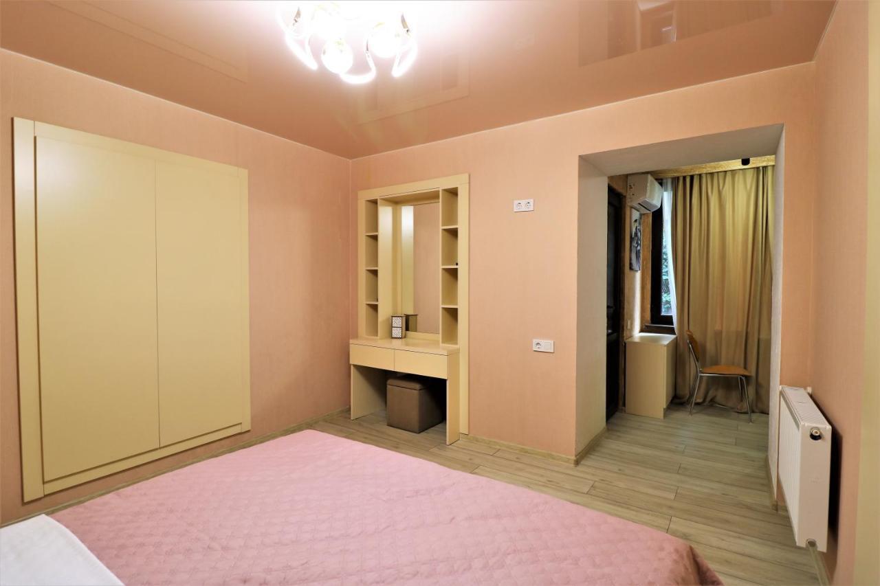 Apartment On Gudiashvili Tiflis Exterior foto